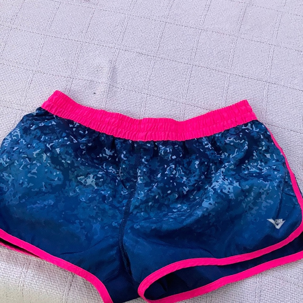 Athletic shorts